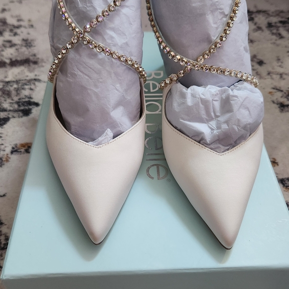 La Belle Cream Embellished Women's Shoes - Picture 1 of 8